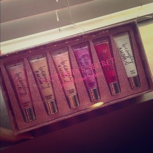 Victoria's Secret Lip Gloss Set