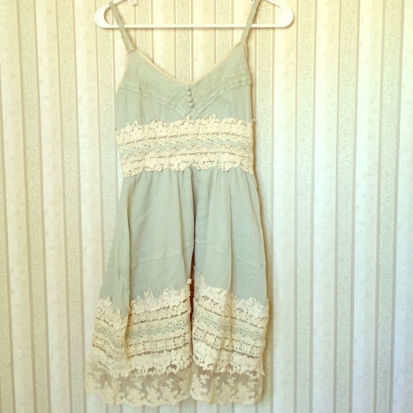 Chicwish got a date mint lace dress