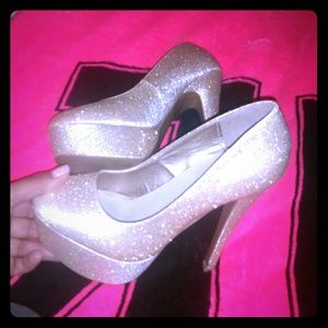 Champagne glitter heels size 7
