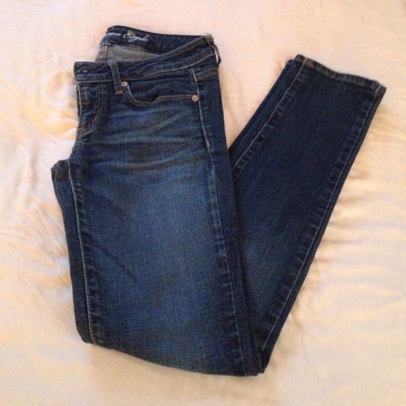 American eagle denim jeans