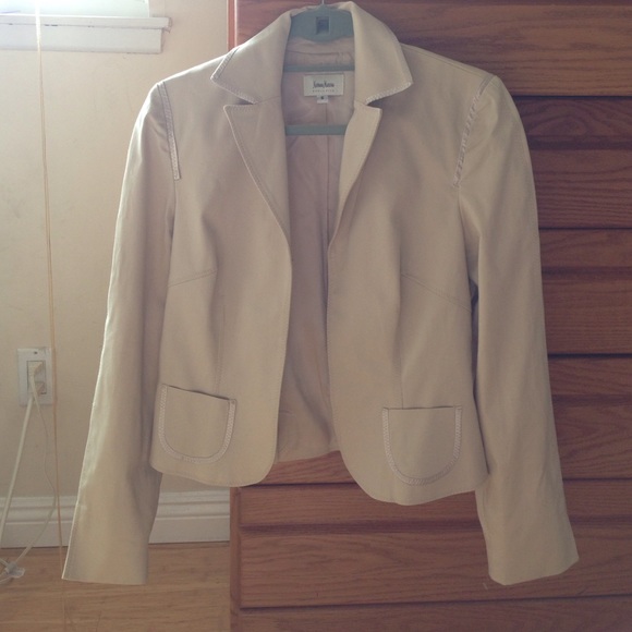 Neiman Marcus Beige Blazer