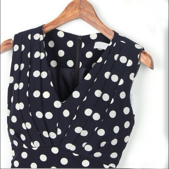 HP IconicPretty Classic Polka Dot Mini Dress - Picture 3 of 4