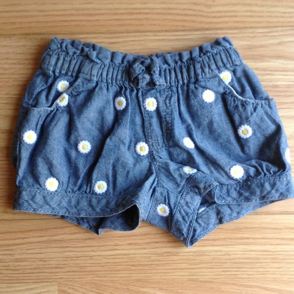 Floral toddler shorts - Picture 2 of 4
