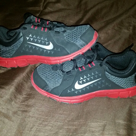 Boys sneakers
