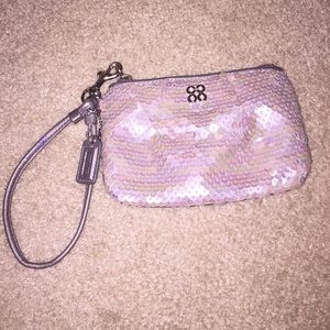 🎉FLASH SALE🎉 AUTHENTIC Coach sequin wristlet