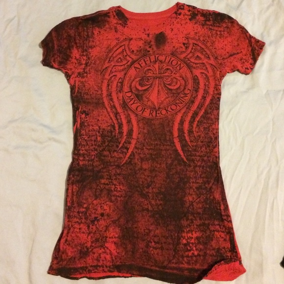 Affliction red shirt size M