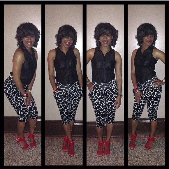 Small Stylish Capri Pants