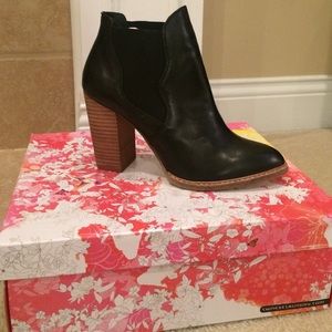 Chinese Laundry black ankle boots