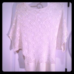 Crochet short sleeve top