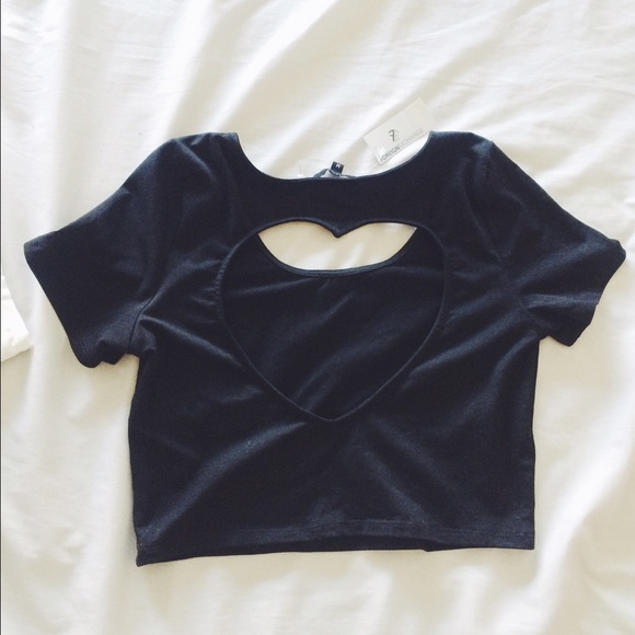 Cut out black crop top