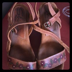 Vintage Collection Heels