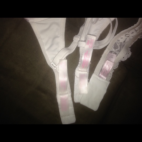 Victoria Secret bra bundle - Picture 2 of 2