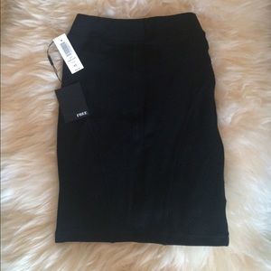 Aritzia Wilfred free skirt new with tags