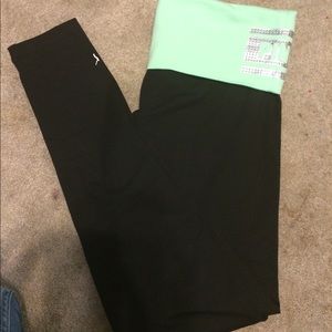 🔴SOLD🔴NWT VS Yoga