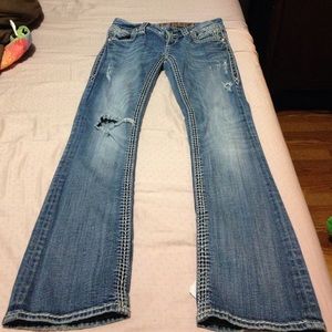 Rock revivals size 26