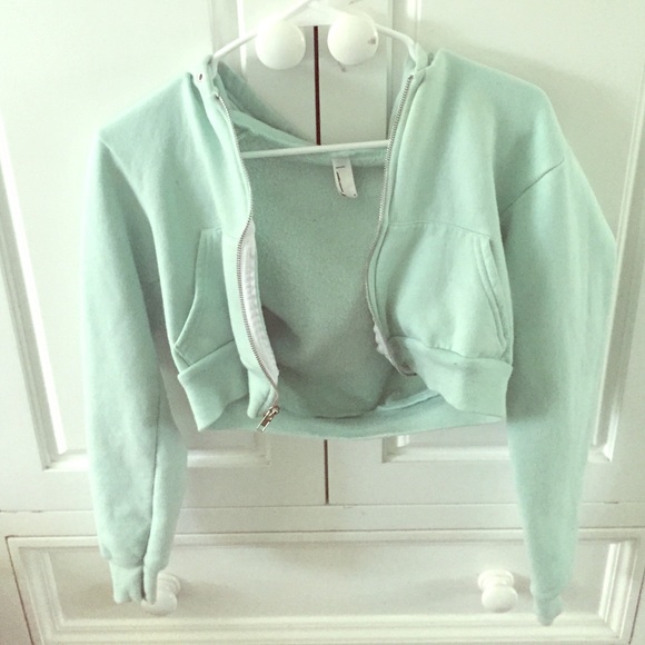 Cropped hoodie