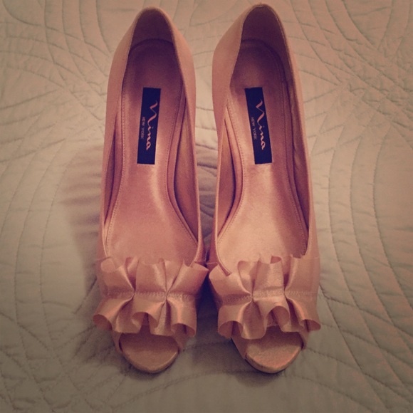 Preowned Nina shoes 7.5