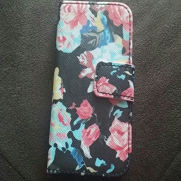 Iphone 4/4s case - Picture 1 of 2
