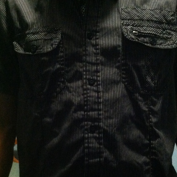 Short sleeve flannel. FOR MEN - Picture 3 of 4