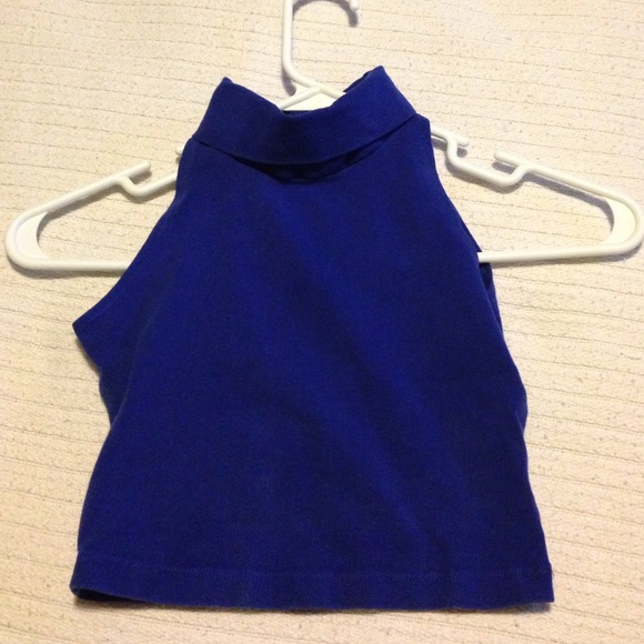 American Apparel sleeveless turtle neck 💙
