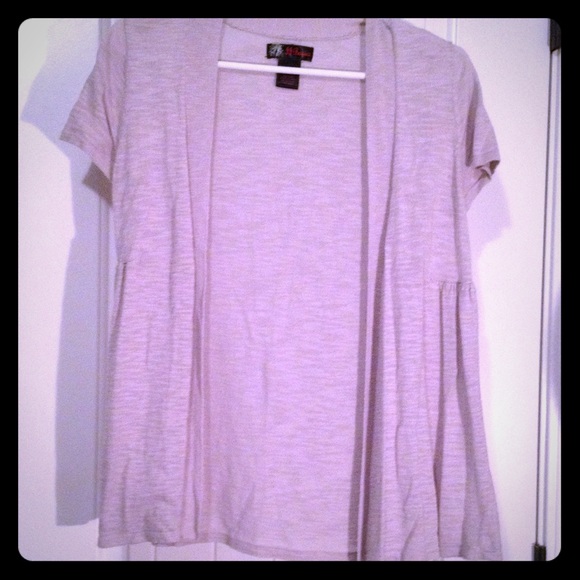 Short sleeve cardigan