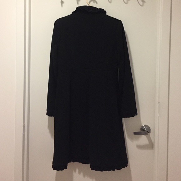 Black winter coat with ruffle trim details - Picture 4 of 4