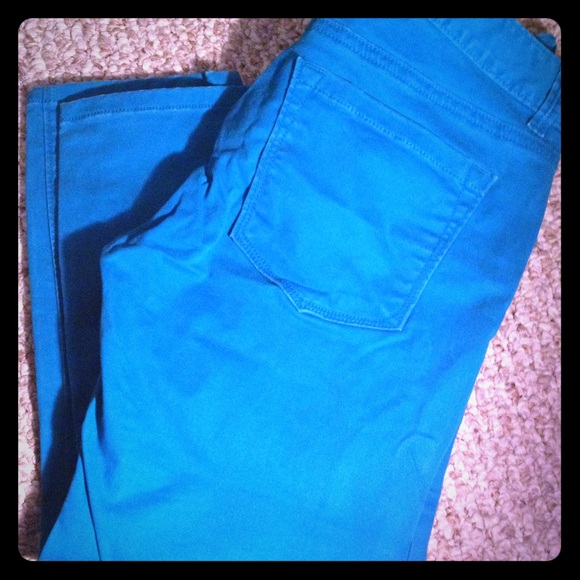 Ann Taylor Loft modern crop capris