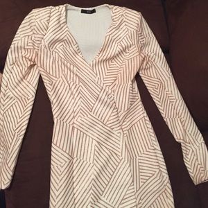 White/gold striped short dress