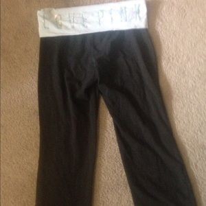 Love pink yoga capris