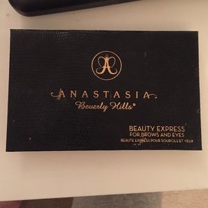 Anastasia Beauty express