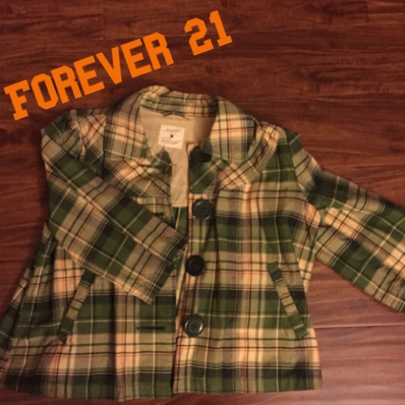 Forever 21 3/4 sleeve crop plaid jacket