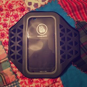 Armband case for iPhone 4 or 4S