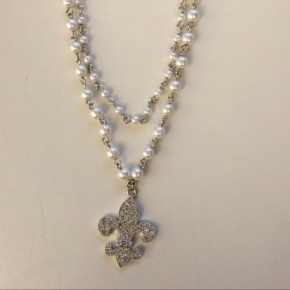 Pearl fleur de lis necklace