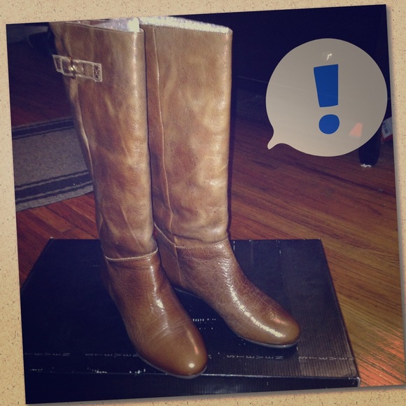 Cognac boots