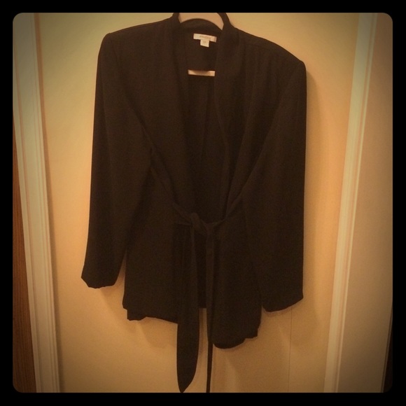 Black tie waist dress jacket