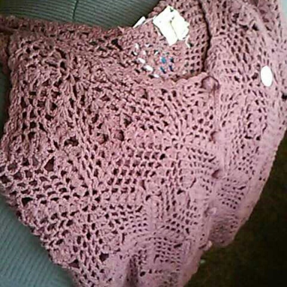 Crochet vest NWT!!!