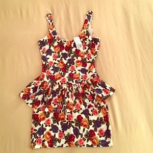 Sexy Floral Peplum Mini Dress