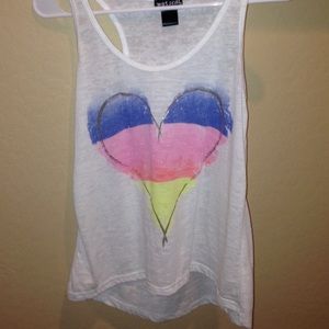 Heart tank top❤️