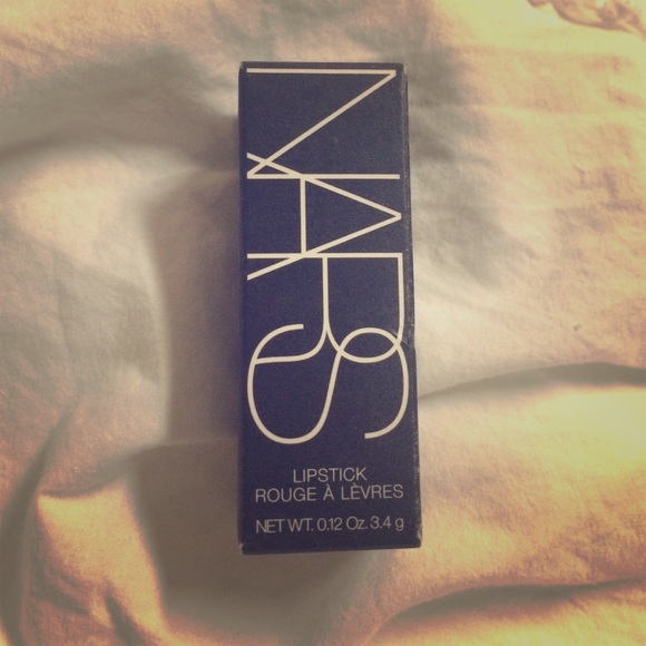 NEW IN BOX Nars Lipstick in Roman Holiday