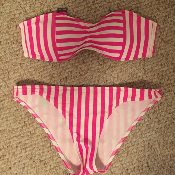 Bandeau style bikini