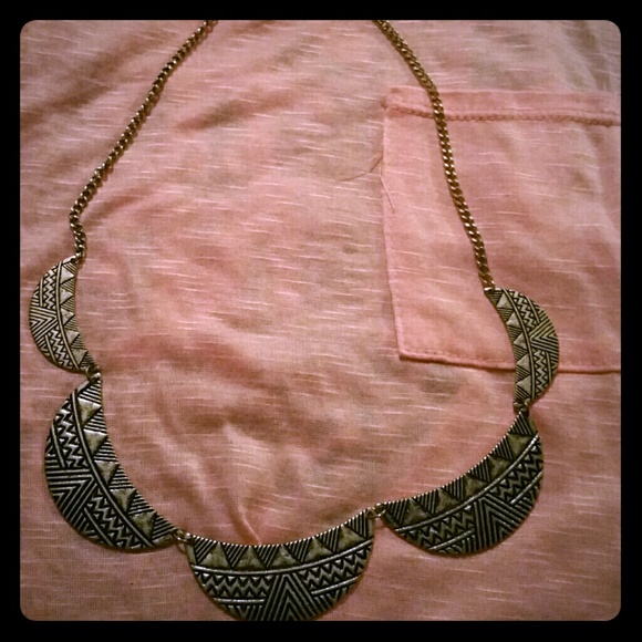 Beautiful necklace classy gorgeous