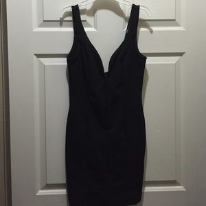 🎉LADIES!!!🎉Sexy black low v cut dress
