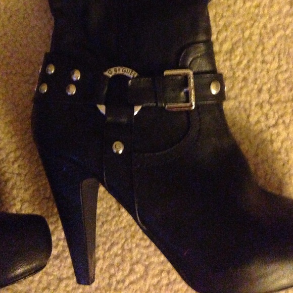 Knee high boots - Picture 2 of 3