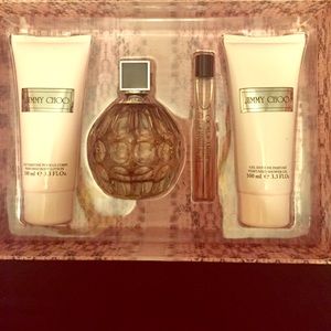 Jimmy Choo fragrance set. ✨
