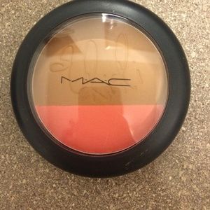 MAC Powder Blush