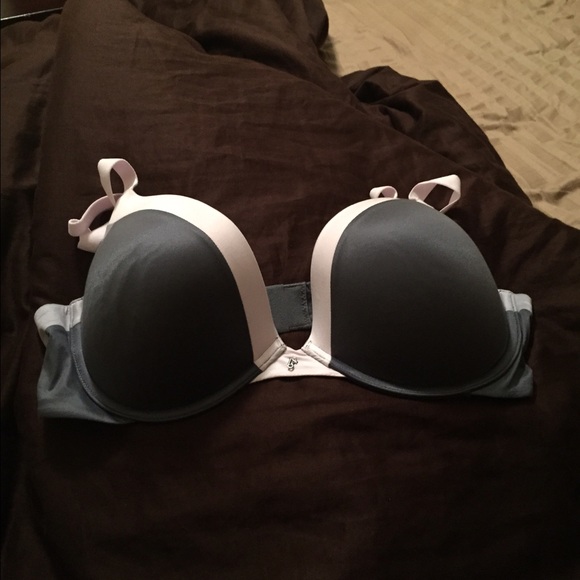 Victoria secrets bra