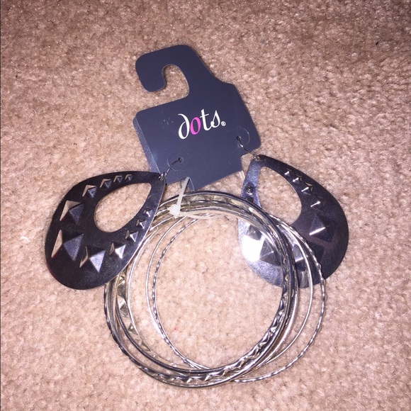 Dots bracelets and earrings set!