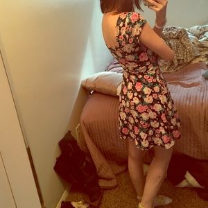 Flowery sun dress🌸✨LAST CHANCE✨