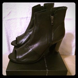 Steve Madden peep-toe ankle bootie. Never worn.