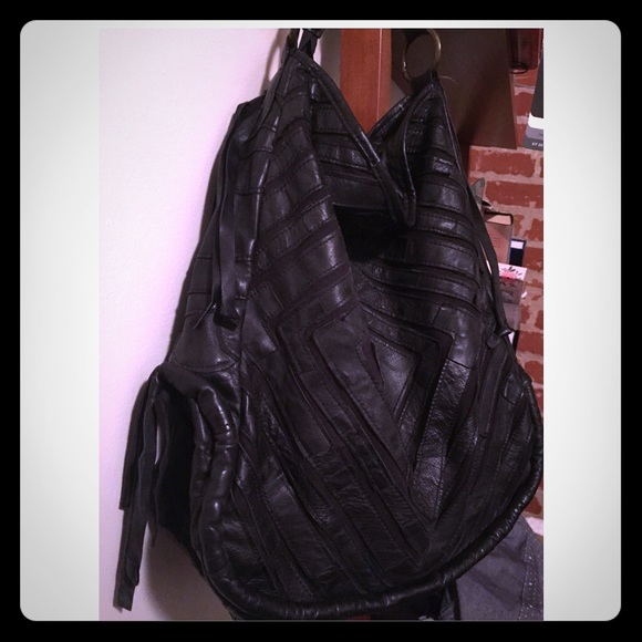 Jesslyn Blake Shoulder Bag